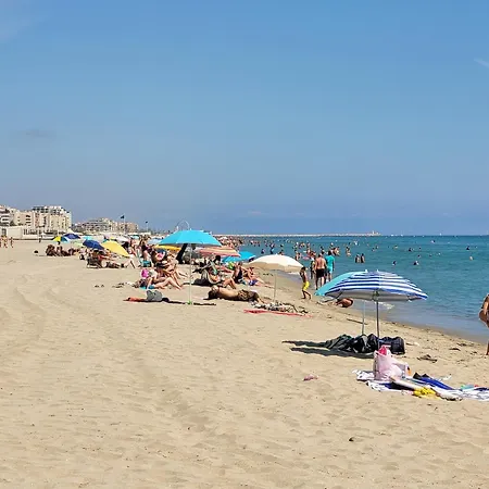 Apartment : T3 6 Pers Acces Plage, Parking, Terrasse - Fr-1-794-99 *